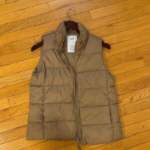 GAP Light Brown puffer vest